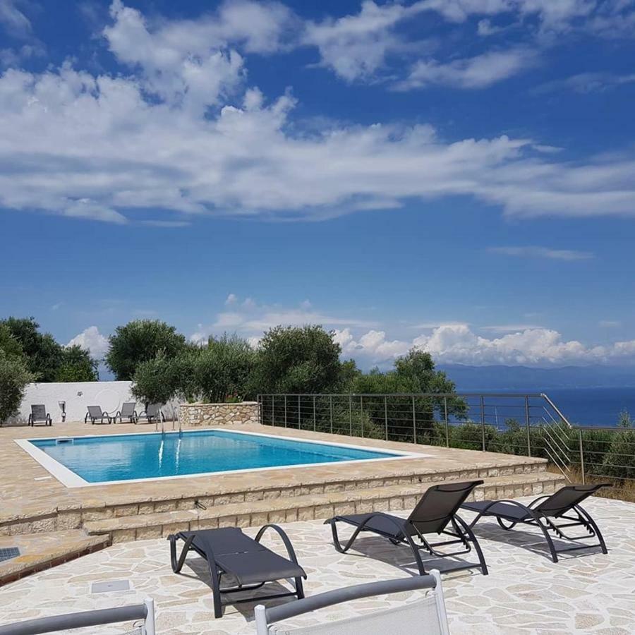 Electra Villa & Pool Studios Гайос Екстериор снимка